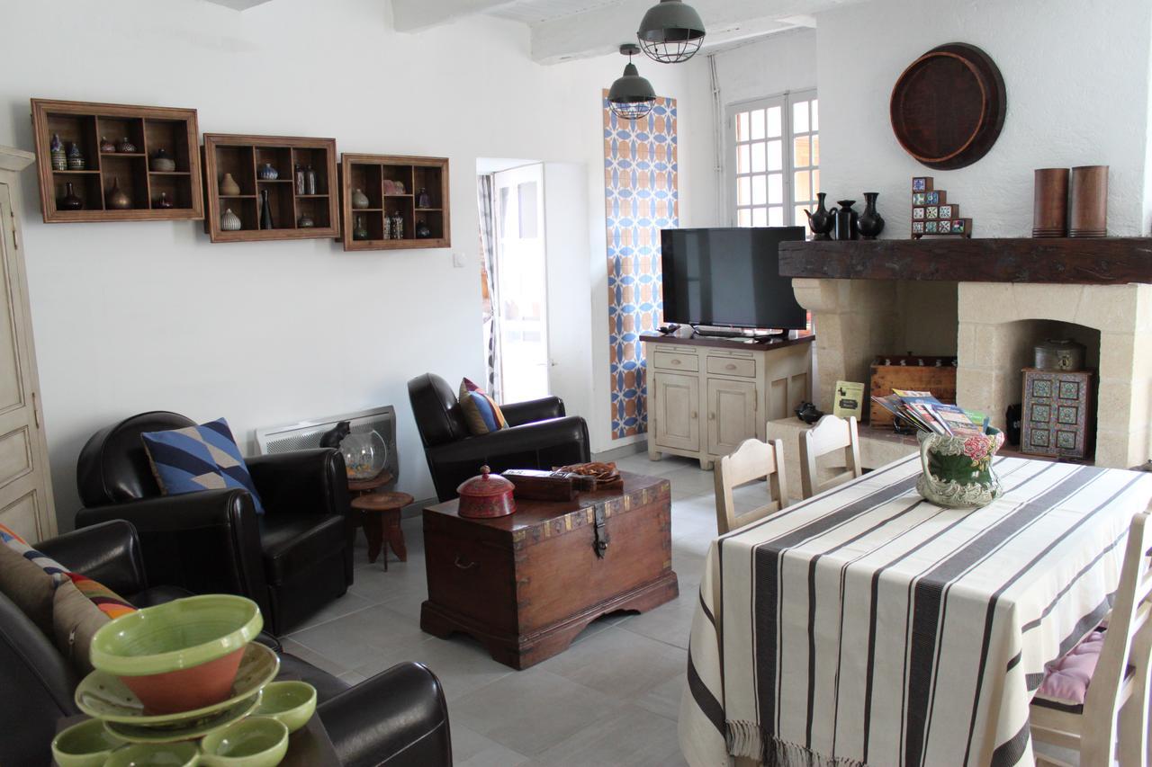 D'Ici Et D'Ailleurs Bed & Breakfast Cordes Sur Ciel Dış mekan fotoğraf